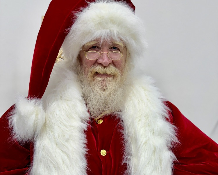 Santa Robert S.