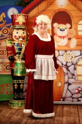 IMG 0730203 1661070362 Mrs. Claus