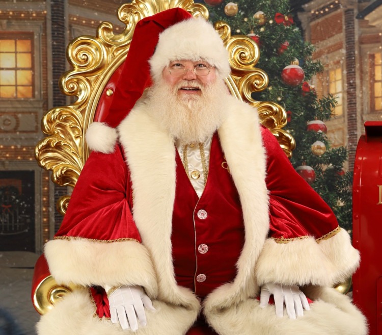 Santa Robert M